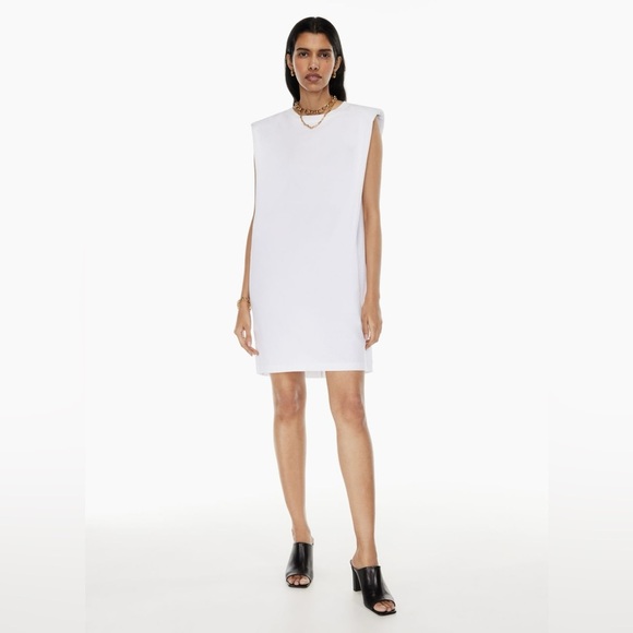 Babaton Aritzia
Shoulder Pad Dress (D2) - Picture 2 of 11
